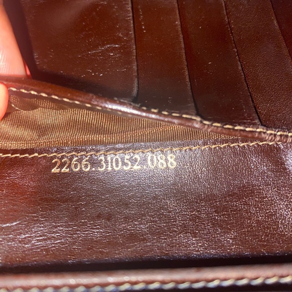 Authentic Fendi Zucca Wallet w/Brown Leather Trim - Picture 9 of 10